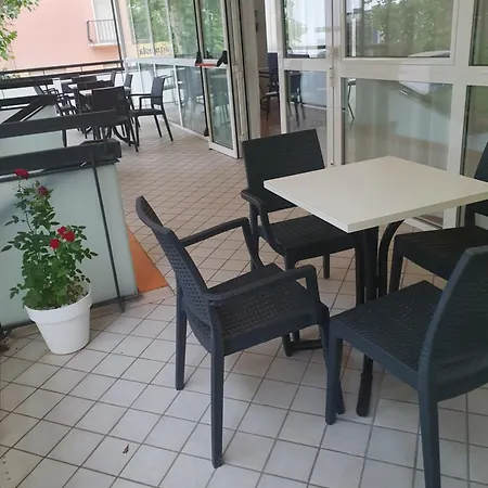 Kursaal Hotel 3*
